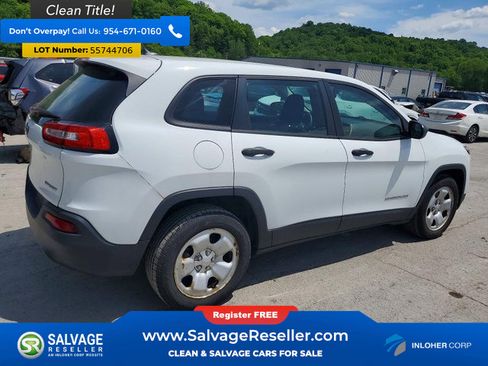 Used 2014 Jeep Cherokee Sport FWD image 4