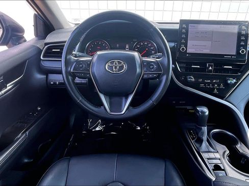 Used 2024 Toyota Camry XSE FWD image 6