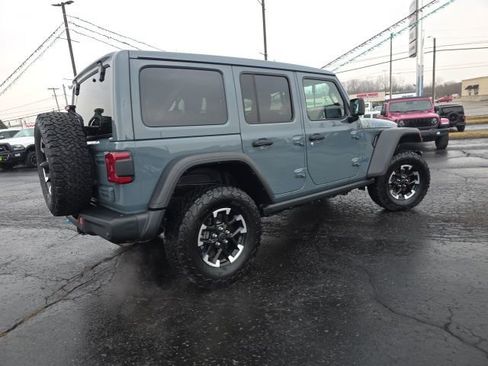 Used 2024 Jeep Wrangler Unlimited Rubicon 4xe w/ Capability Package image 8