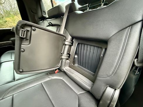 Used 2022 Chevrolet Silverado 2500 LTZ w/ LTZ Plus Package image 26