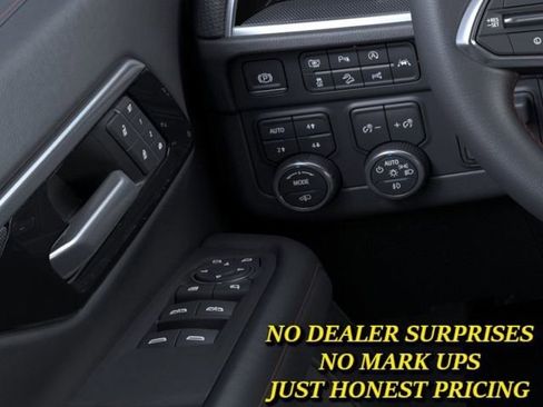 New 2026 Chevrolet Suburban RST AWD/4WD image 12