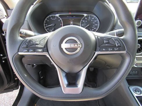 Certified 2024 Nissan Sentra SV FWD image 26
