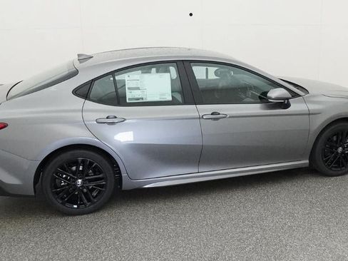 New 2026 Toyota Camry SE FWD image 10