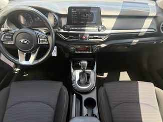 Used 2019 Kia Forte S w/ S Premium Package FWD video 2