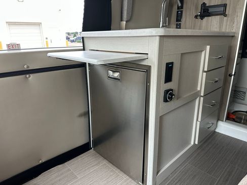 Used 2021 RAM ProMaster 1500 w/ Convenience Group FWD image 19