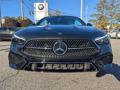 Used 2025 Mercedes-Benz CLE 300 4MATIC Cabriolet image 10