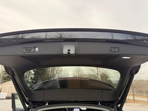 New 2025 Audi Q5 Prestige image 14