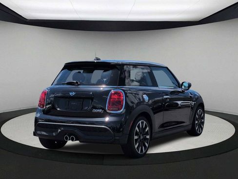 Certified 2024 MINI Cooper S FWD image 8