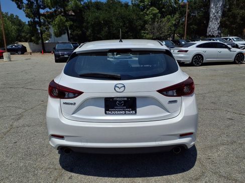 Used 2017 MAZDA MAZDA3 Touring FWD image 20