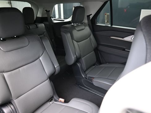 New 2026 Ford Explorer Active w/ Active Comfort Package AWD/4WD image 11
