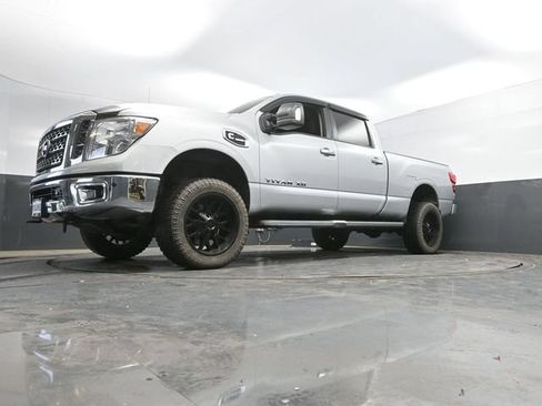 Used 2016 Nissan Titan XD AWD/4WD image 51