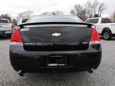 Used 2016 Chevrolet Impala LTZ FWD image 9