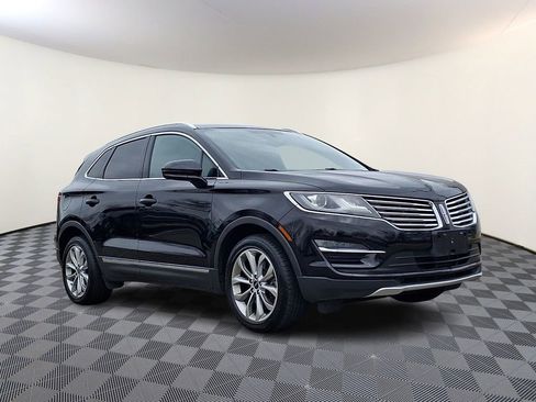 Used 2017 Lincoln MKC Select w/ Select Plus Package AWD/4WD image 1
