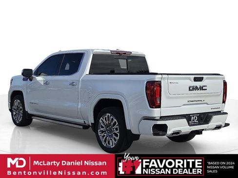 Used 2024 GMC Sierra 1500 Denali Ultimate AWD/4WD image 4