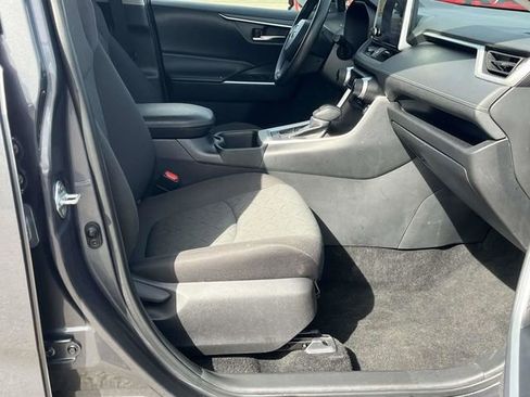 Used 2024 Toyota RAV4 XLE image 22
