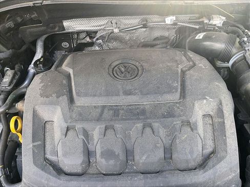 Used 2024 Volkswagen Tiguan SEL R-Line AWD/4WD image 33