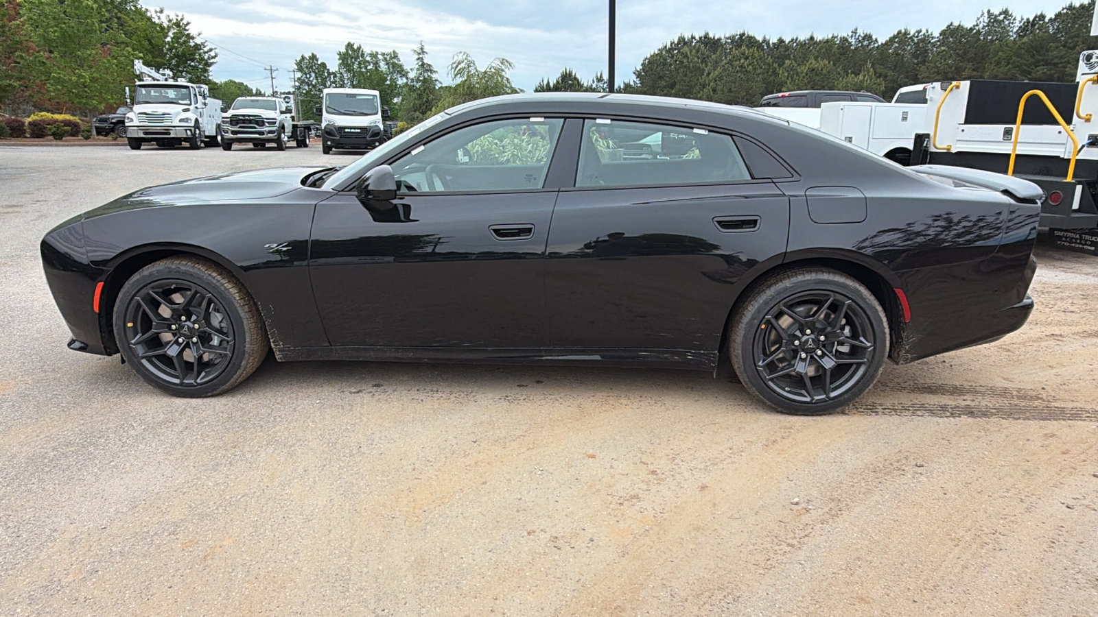 New 2026 Dodge Charger R/T AWD/4WD image 11