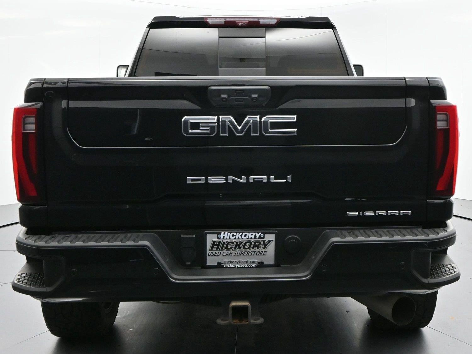 Used 2024 GMC Sierra 2500 Denali Ultimate AWD/4WD image 6