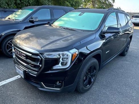 Used 2023 GMC Terrain AT4 w/ Infotainment Package II AWD/4WD image 8