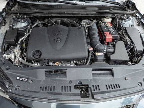 Used 2019 Toyota Avalon XSE FWD image 16