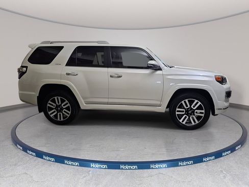 Used 2023 Toyota 4Runner Limited AWD/4WD image 5