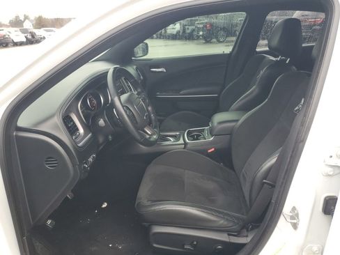 Used 2022 Dodge Charger Scat Pack w/ Plus Group RWD image 5