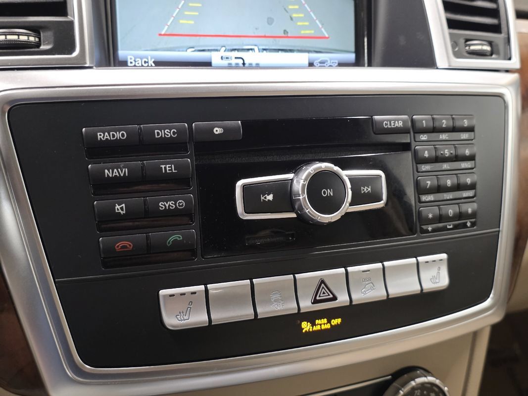 Used 2013 Mercedes-Benz ML 350 BlueTEC 4MATIC image 35