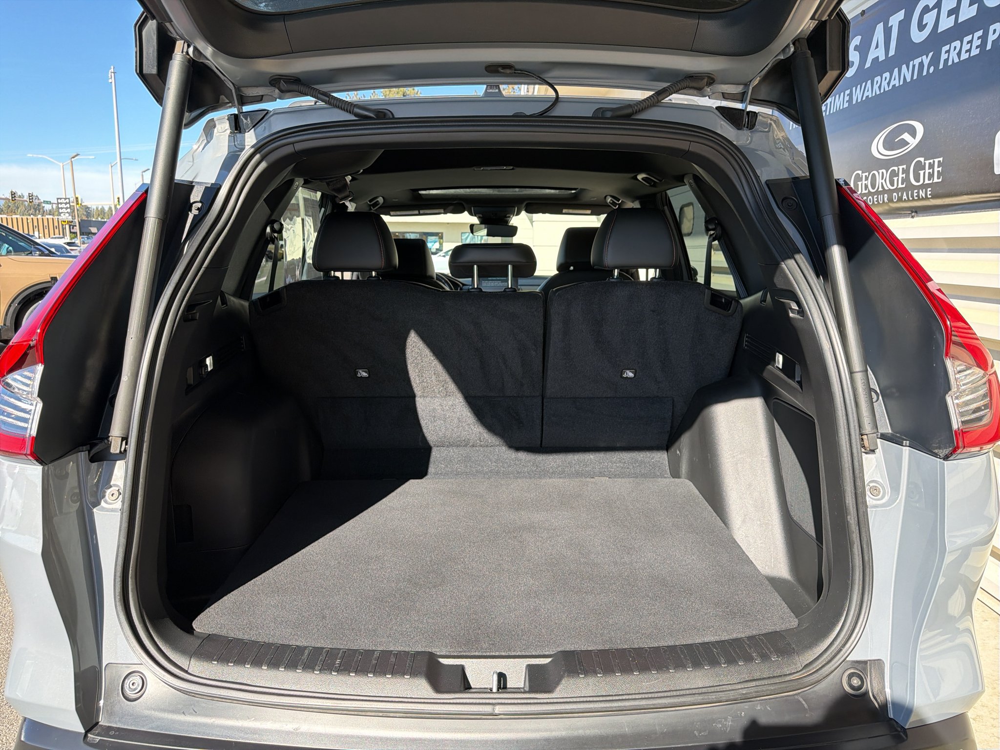 Used 2024 Honda CR-V Sport Touring image 14