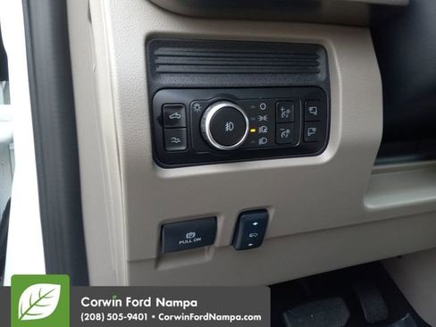 New 2026 Ford F250 Platinum w/ Platinum Plus Package image 13