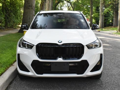 Used 2023 BMW X1 xDrive28i w/ Premium Package AWD/4WD image 11