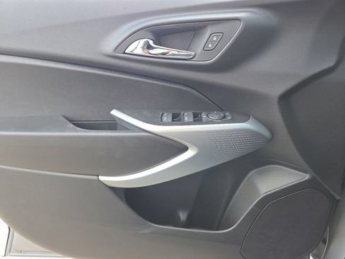 New 2026 Chevrolet Trax RS w/ Driver Confidence Package FWD image 30