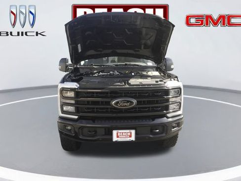 Used 2024 Ford F250 Lariat w/ Lariat Ultimate Package AWD/4WD image 9