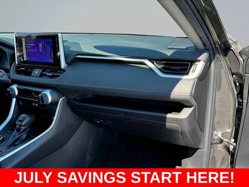 Used 2023 Toyota RAV4 XLE AWD/4WD image 34