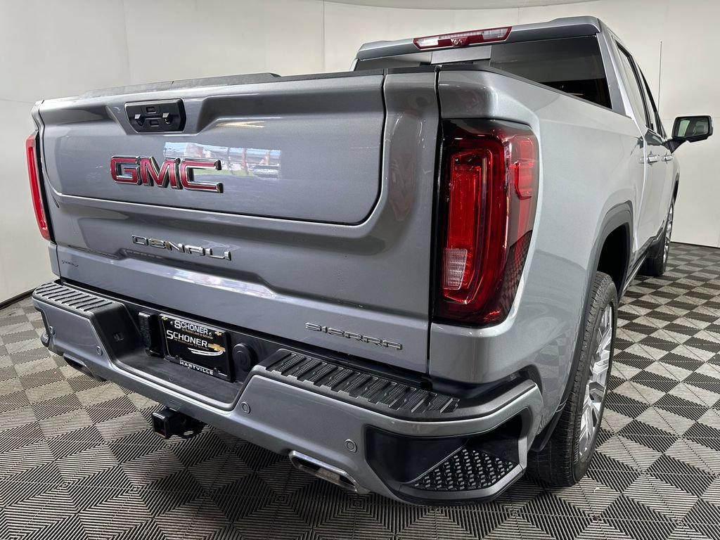 Used 2025 GMC Sierra 1500 Denali w/ Denali Reserve Package AWD/4WD image 5