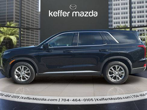 Used 2021 Hyundai Palisade SE AWD/4WD image 4