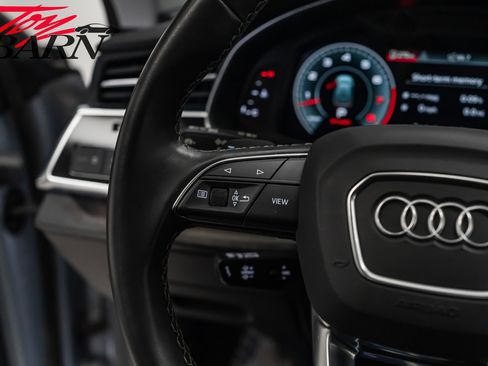 Used 2022 Audi Q8 Premium Plus image 32