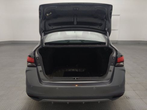 Used 2020 Nissan Versa S FWD image 29