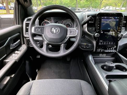 Used 2026 RAM 2500 Big Horn AWD/4WD image 8