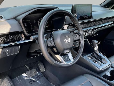 Used 2025 Honda CR-V Sport Touring image 18