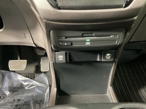 Used 2020 Honda Odyssey Elite image 28