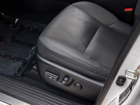 Used 2022 Lexus GX 460 image 14