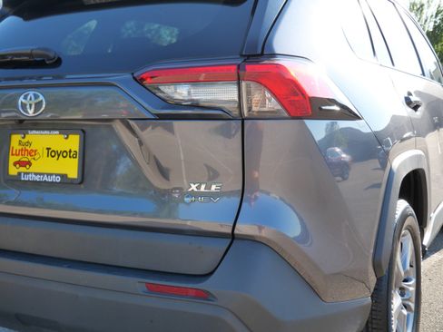 Certified 2025 Toyota RAV4 XLE AWD/4WD image 18