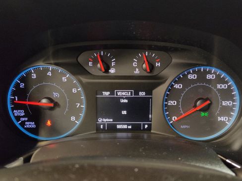 Used 2018 Chevrolet Equinox LT image 23