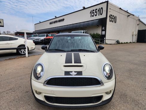 Used 2013 MINI Cooper S image 8