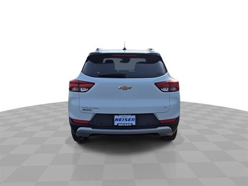 Used 2023 Chevrolet TrailBlazer LT w/ Convenience Package image 7