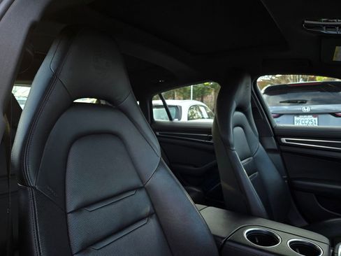 Used 2023 Porsche Panamera Platinum Edition RWD image 43