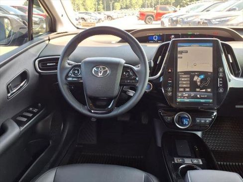 Certified 2022 Toyota Prius Prime XLE image 8