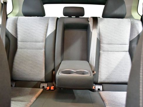 Used 2023 Nissan Rogue SV AWD/4WD image 12