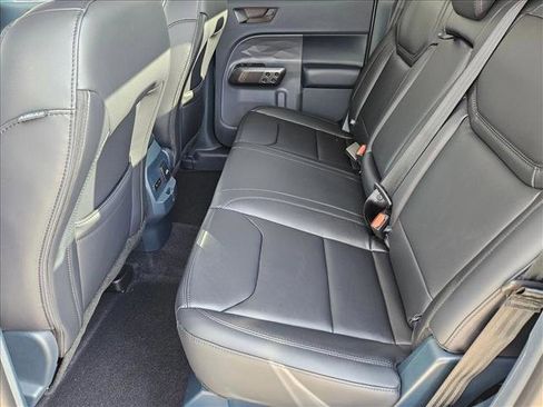 New 2026 Ford Maverick Lariat w/ Black Appearance Package image 16