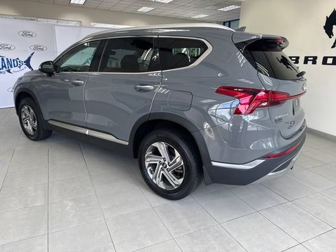 Used 2022 Hyundai Santa Fe SEL w/ Convenience Package AWD/4WD image 6
